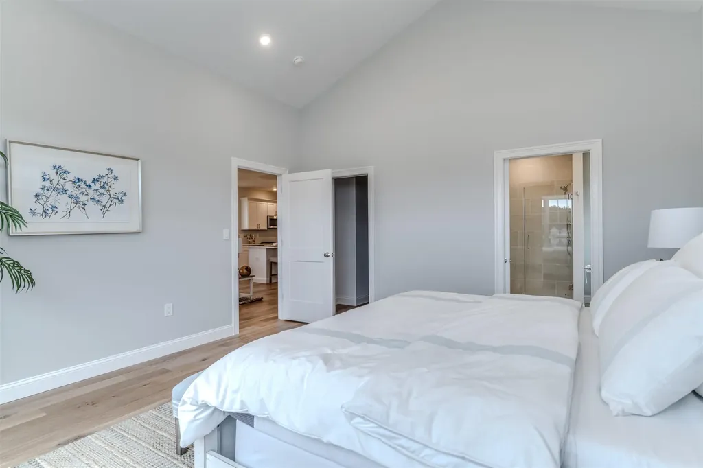 10 Benjamin Lane Thornton NH 03285