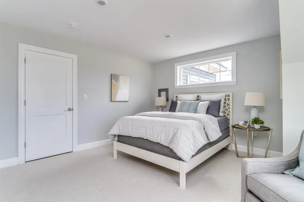 10 Benjamin Lane Thornton NH 03285