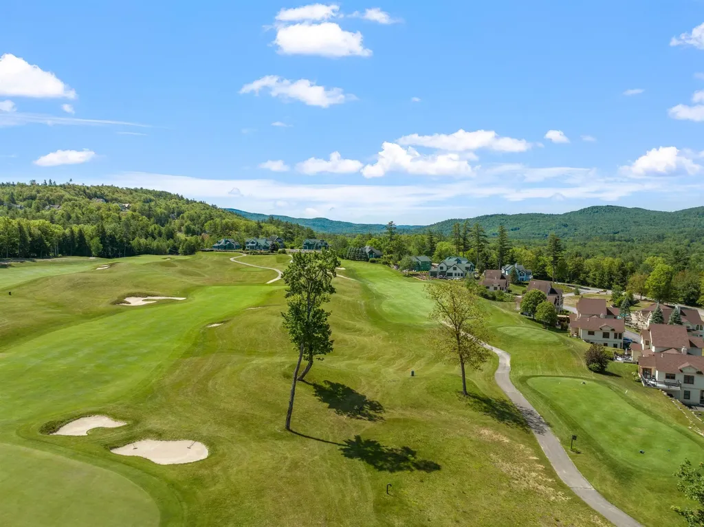 10 Benjamin Lane Thornton NH 03285