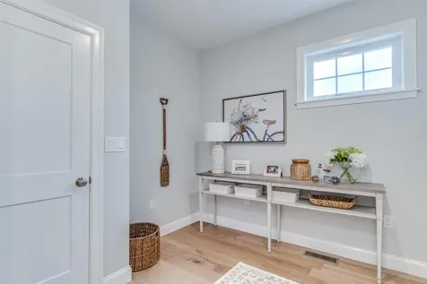 10 Benjamin Lane Thornton NH 03285