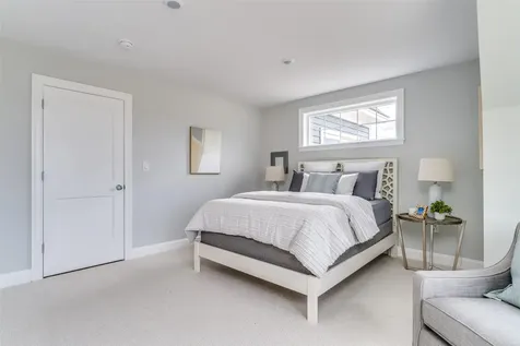 10 Benjamin Lane Thornton NH 03285