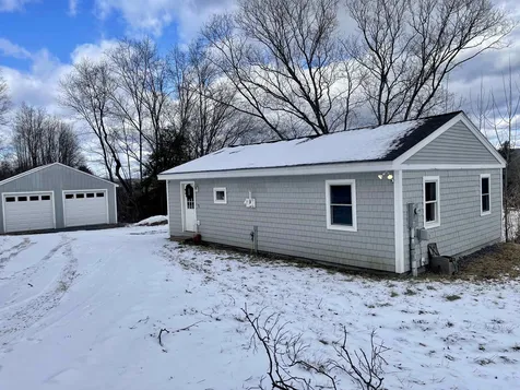 71 Putnam Road Springfield VT 05156