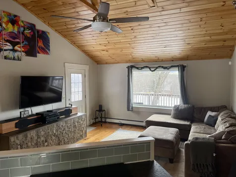 71 Putnam Road Springfield VT 05156