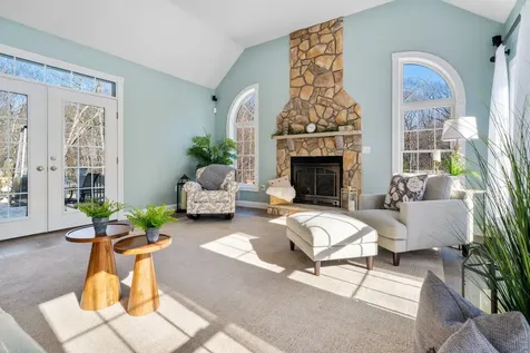 15 Timberlane Road Windham NH 03087