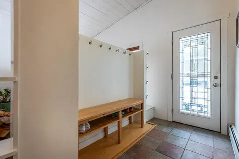 868 Magic Circle Londonderry VT 05148