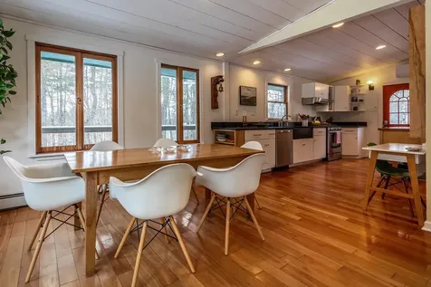 868 Magic Circle Londonderry VT 05148