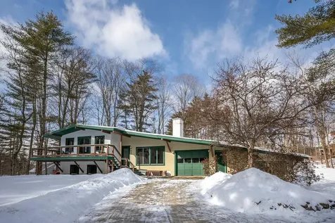 868 Magic Circle Londonderry VT 05148