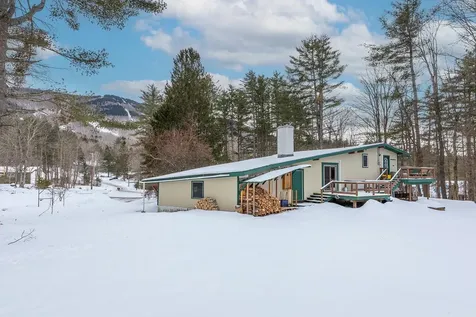 868 Magic Circle Londonderry VT 05148