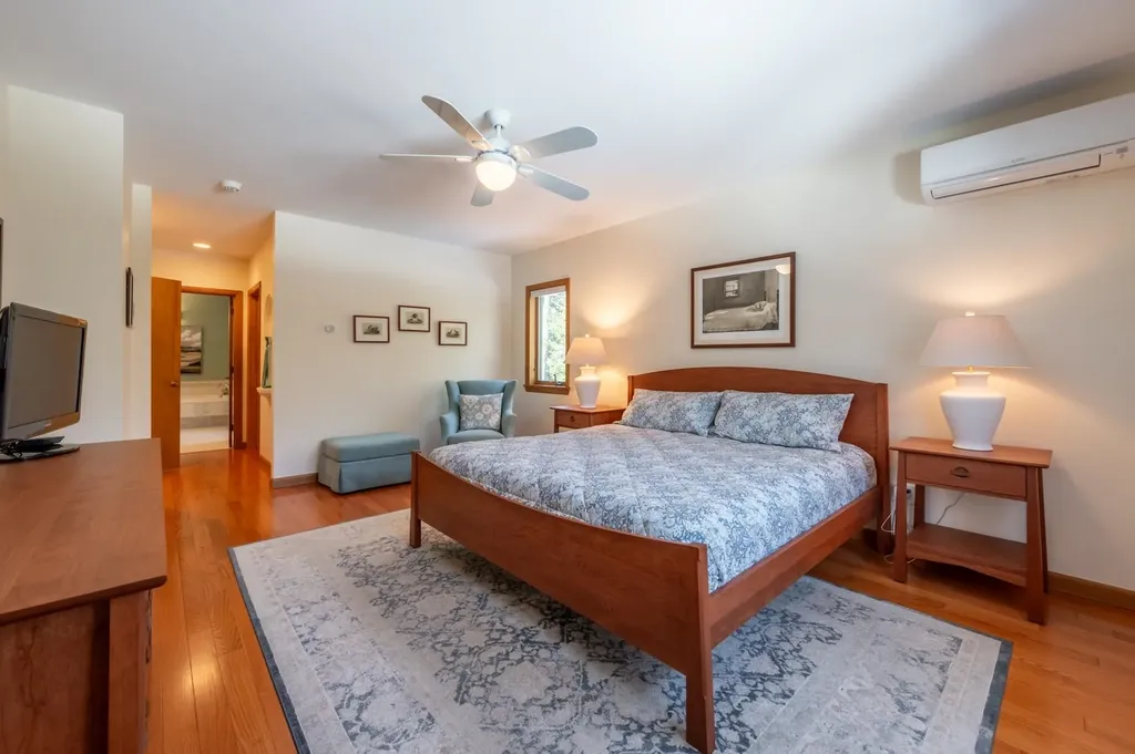 73 Greensward Drive Grantham NH 03753