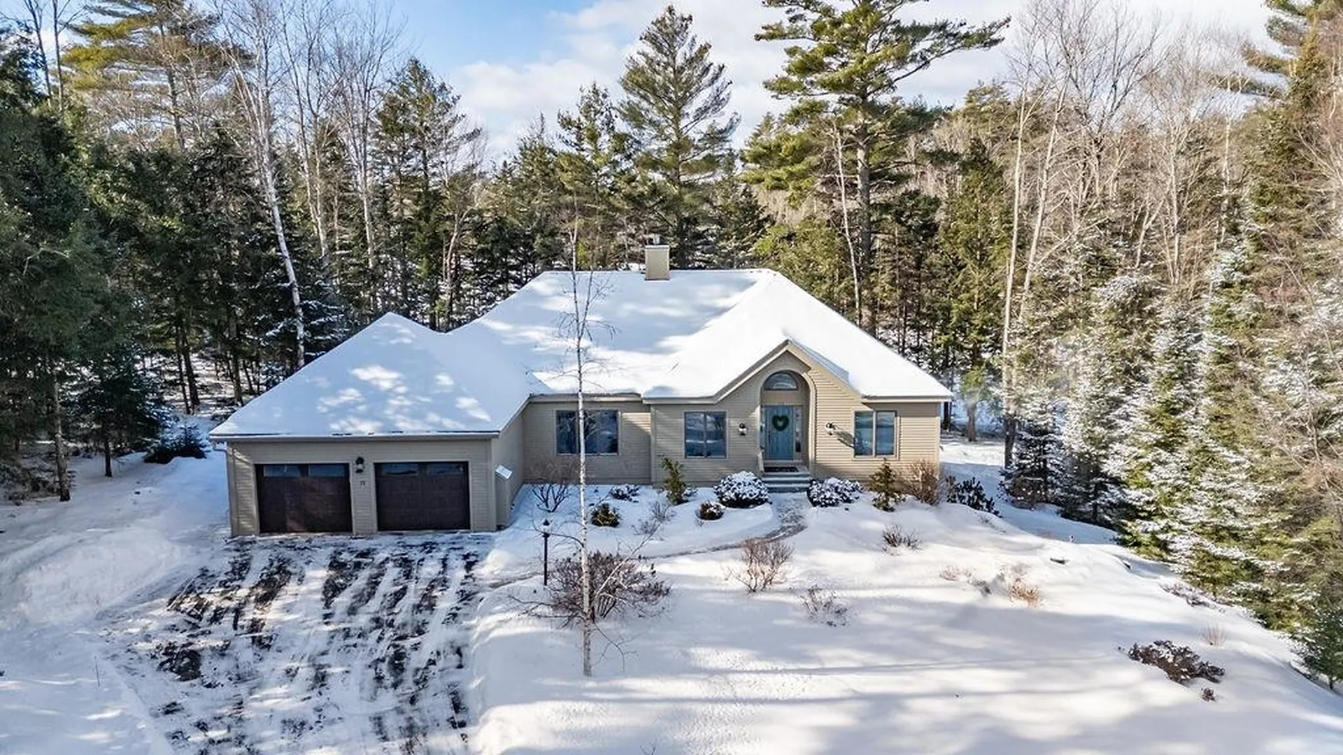 73 Greensward Drive Grantham NH 03753