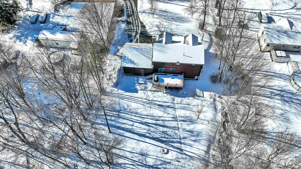 63 Jewett Road Dunbarton NH 03046