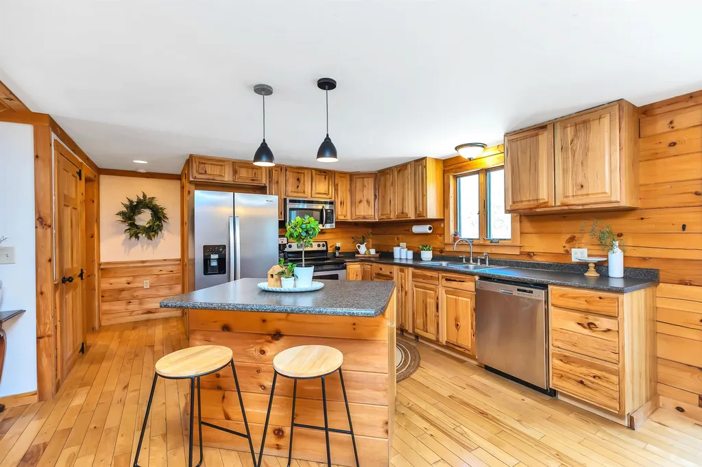 63 Jewett Road Dunbarton NH 03046