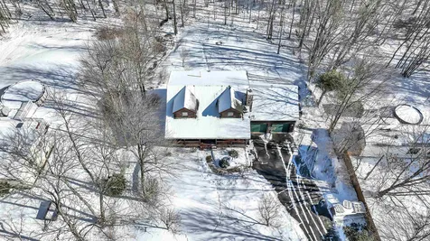 63 Jewett Road Dunbarton NH 03046