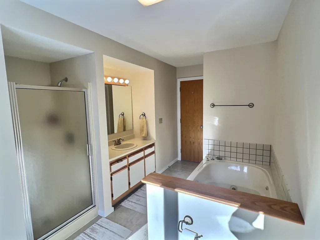 5b North Peak Village Road Newbury NH 03255