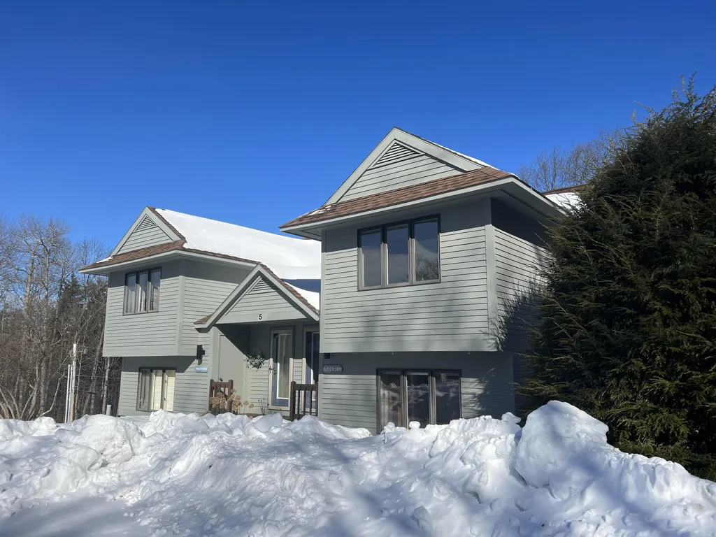 5b North Peak Village Road Newbury NH 03255