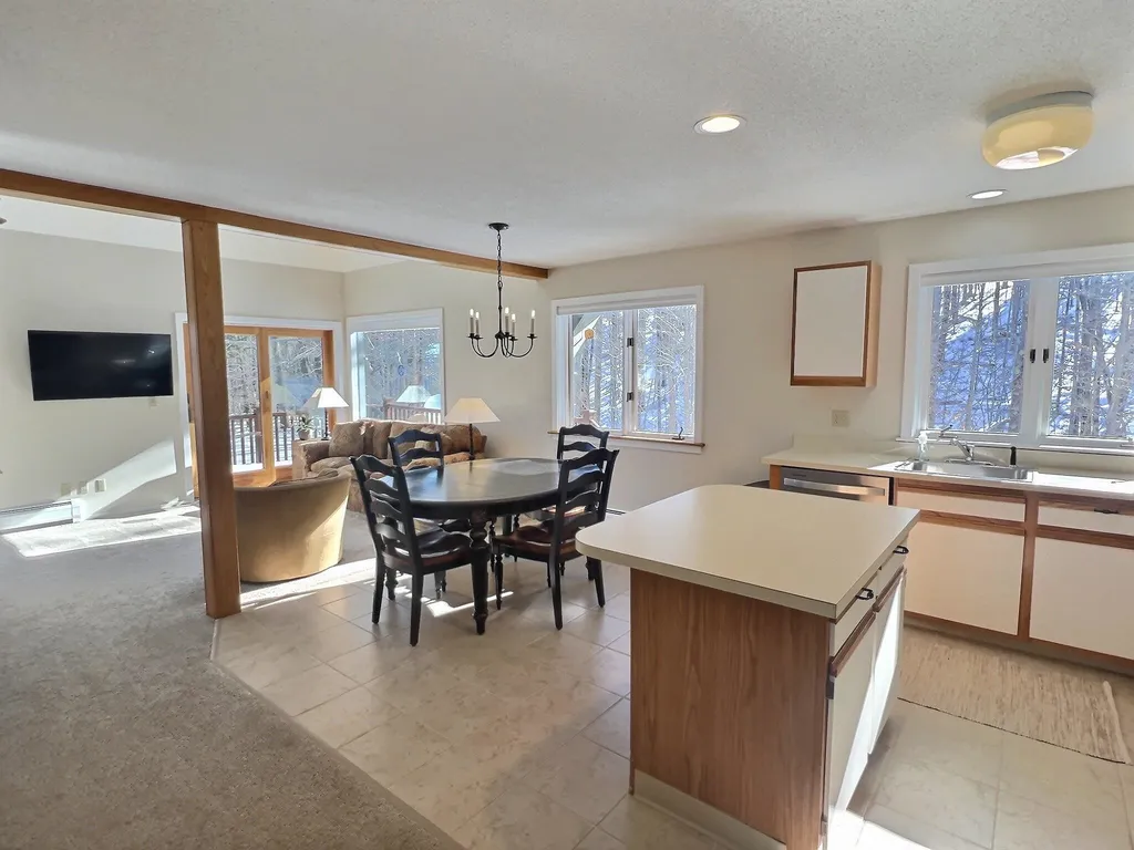 5b North Peak Village Road Newbury NH 03255