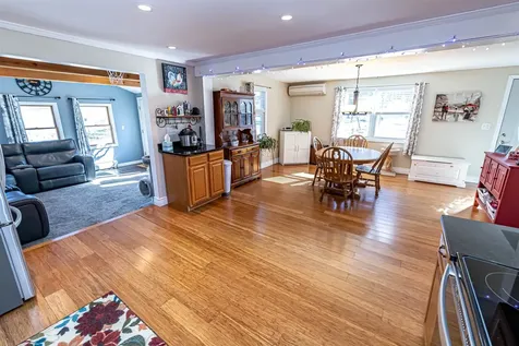 9 Vassar Drive Pelham NH 03076