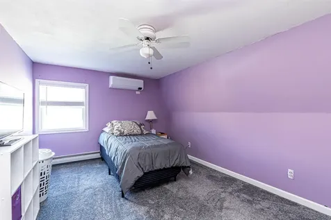 9 Vassar Drive Pelham NH 03076
