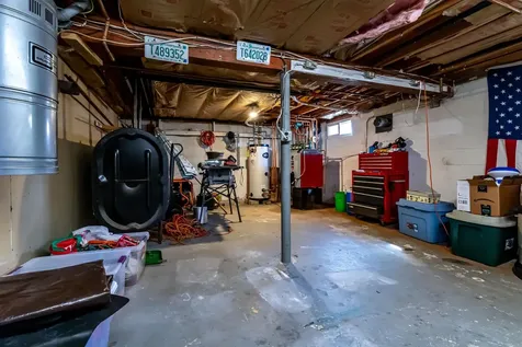 9 Vassar Drive Pelham NH 03076