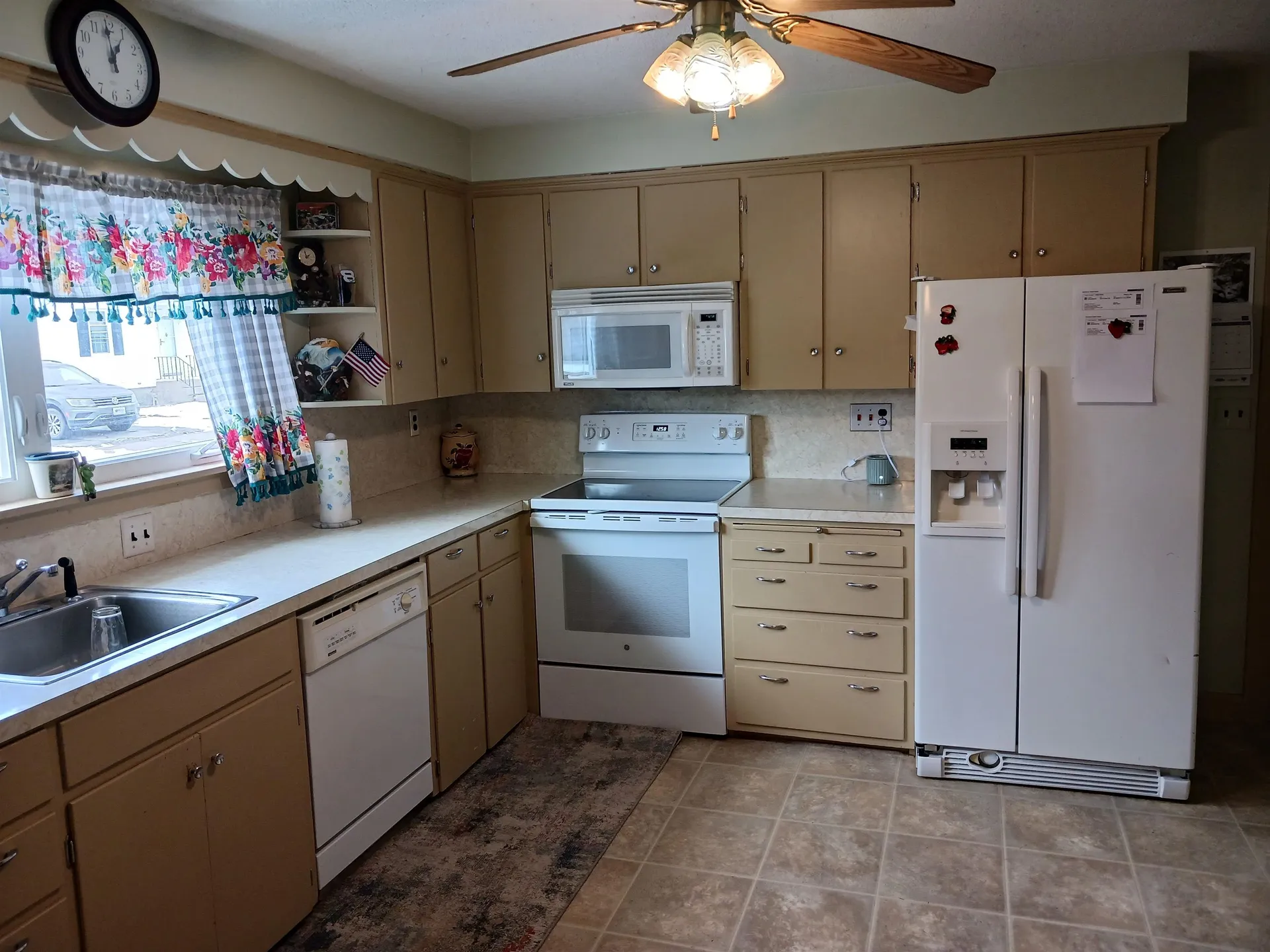 171 Maple Avenue Claremont NH 03743