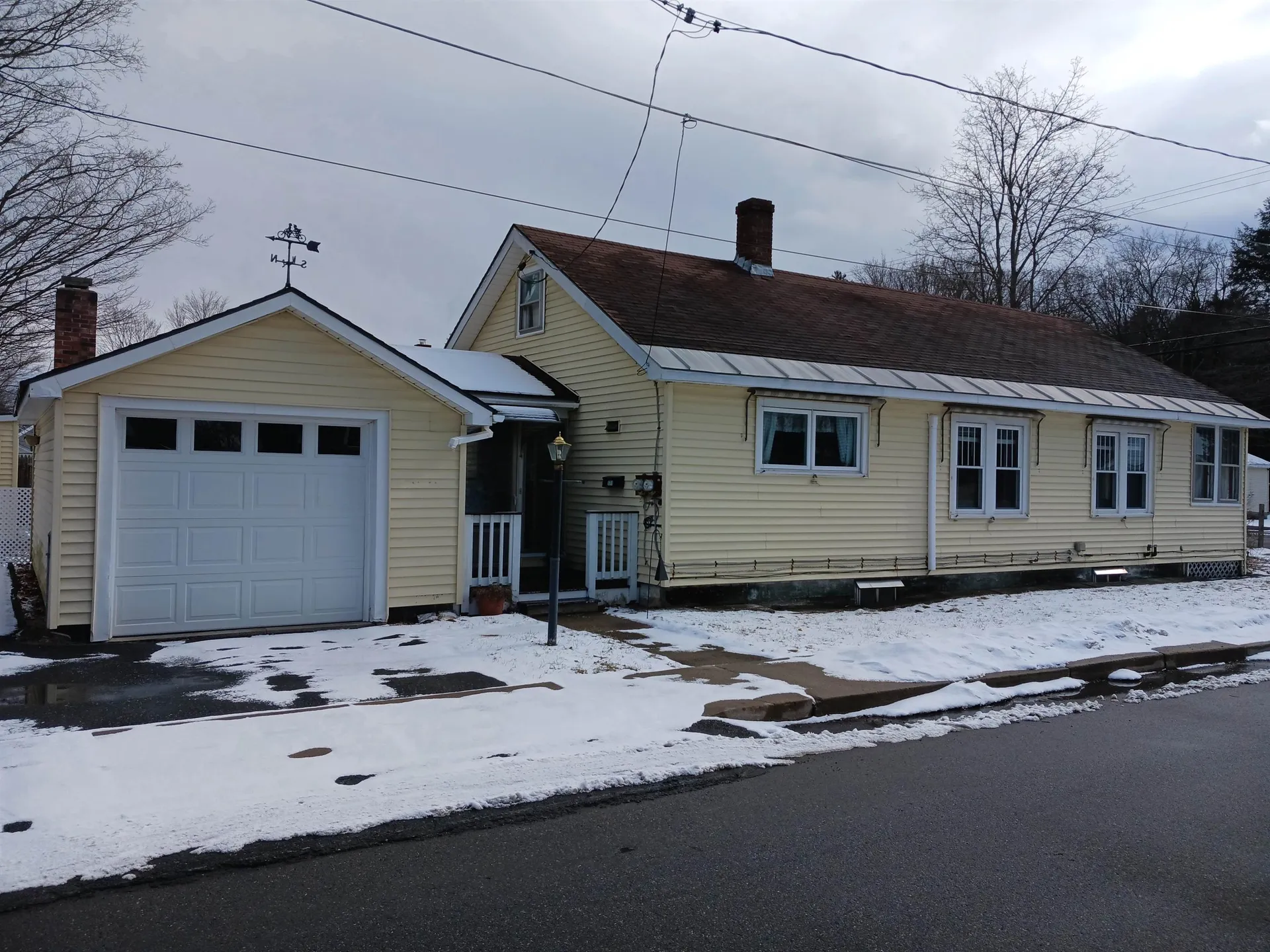171 Maple Avenue Claremont NH 03743