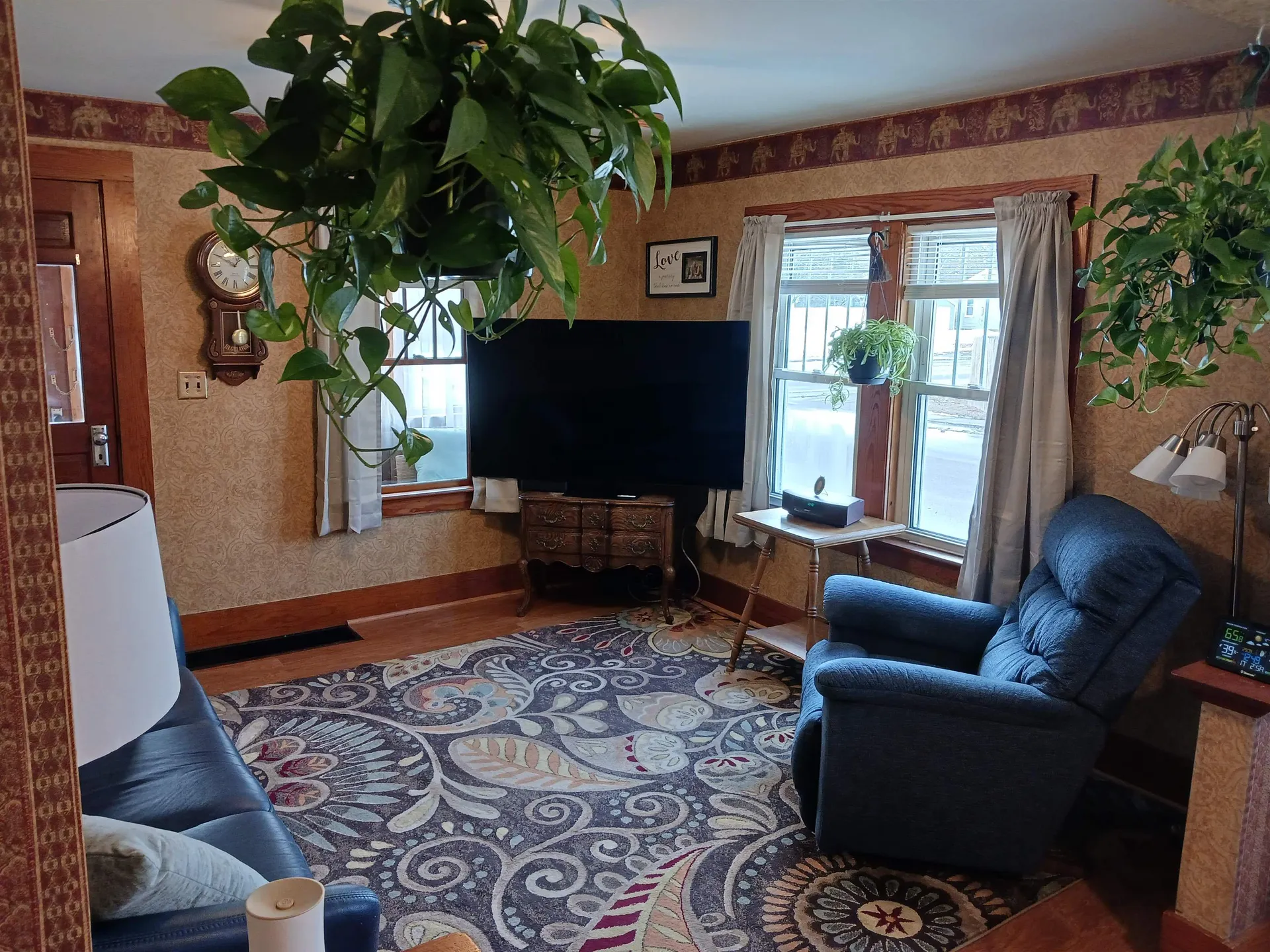 171 Maple Avenue Claremont NH 03743