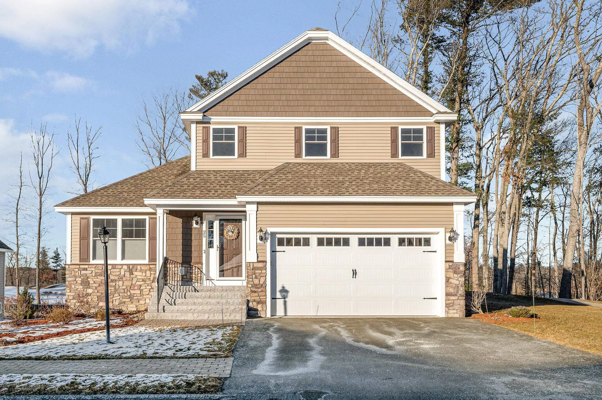 25 Renaissance Circle Salem NH 03079