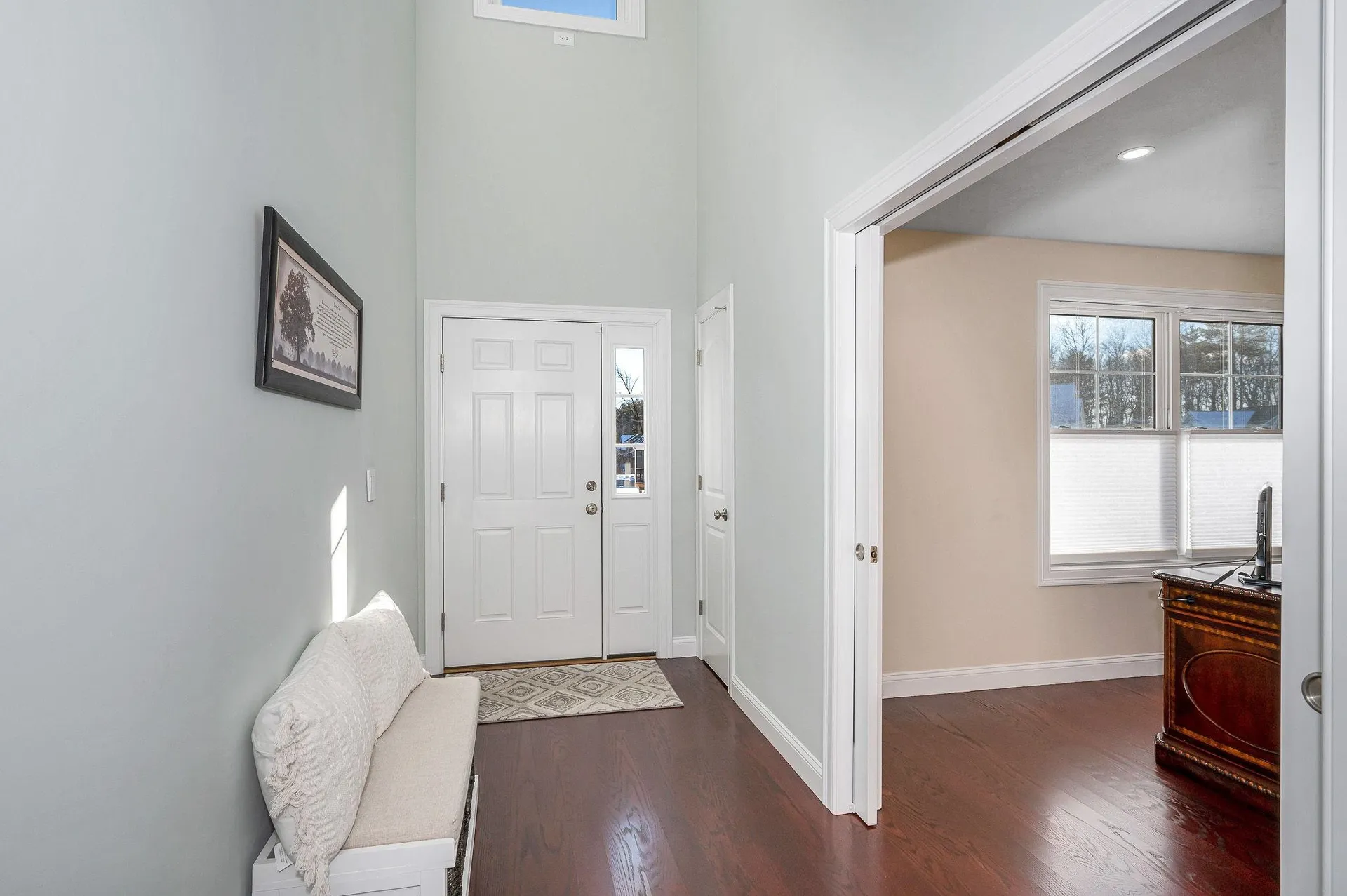 25 Renaissance Circle Salem NH 03079