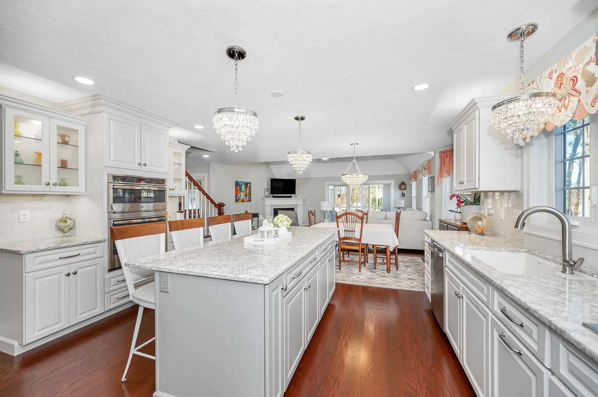 25 Renaissance Circle Salem NH 03079