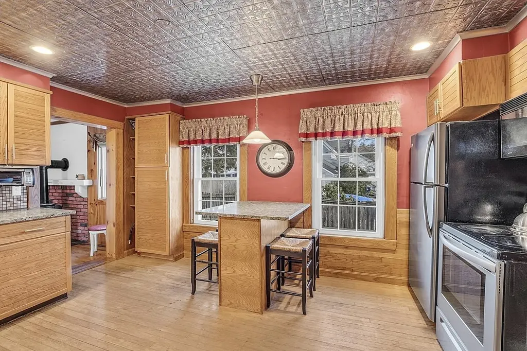3 Stanwood Avenue Plaistow NH 03865