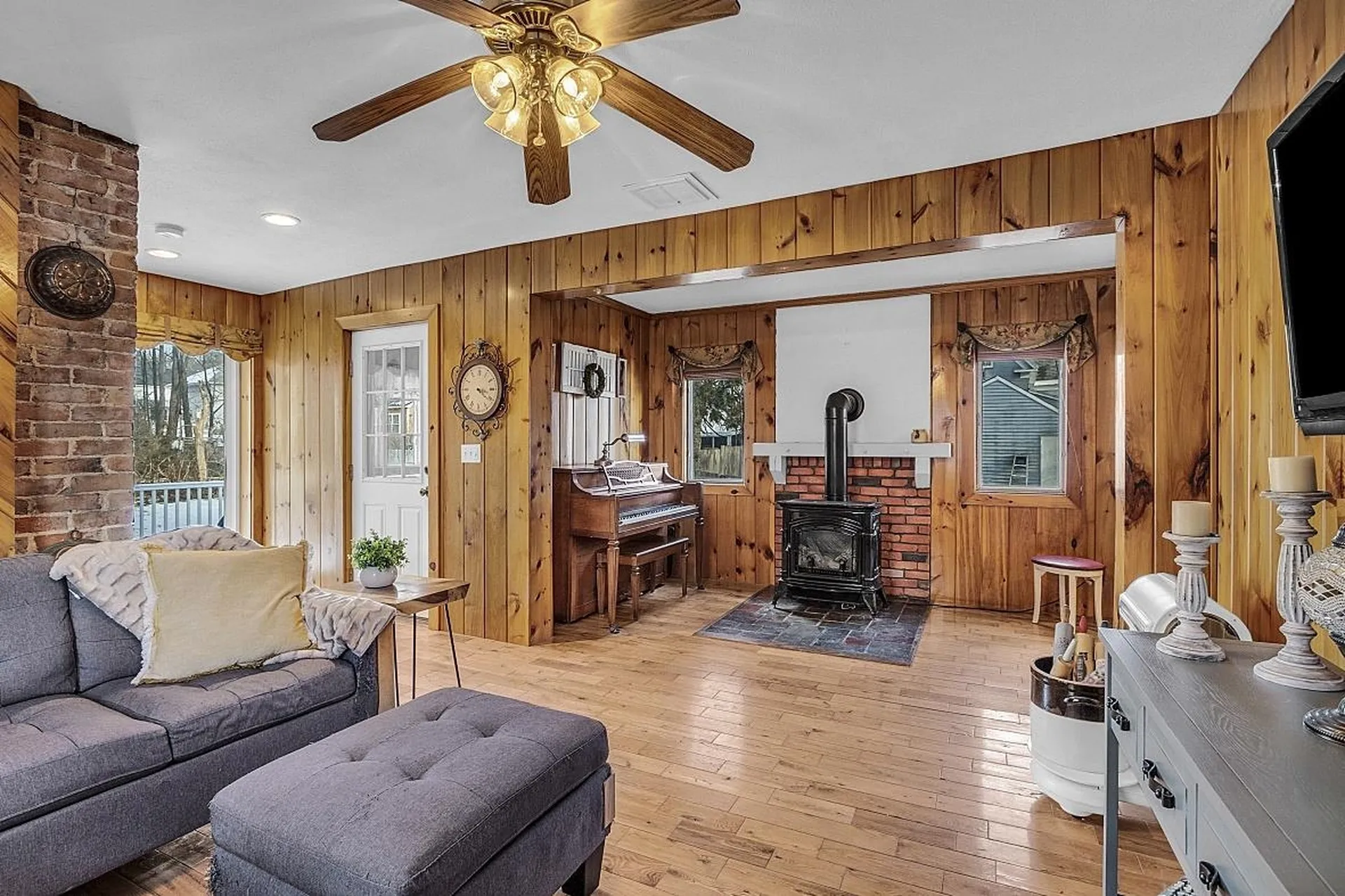 3 Stanwood Avenue Plaistow NH 03865