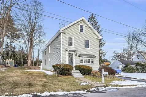 3 Stanwood Avenue Plaistow NH 03865