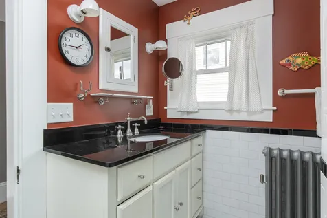 27 S Spring Street Concord NH 03301