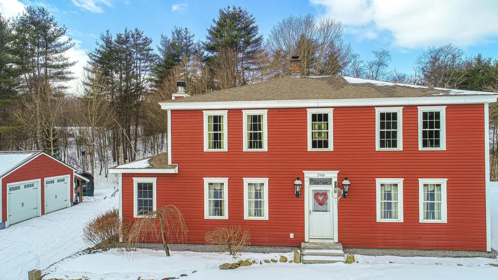 75 Unity Road Newport NH 03773