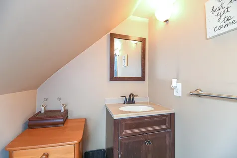 75 Unity Road Newport NH 03773