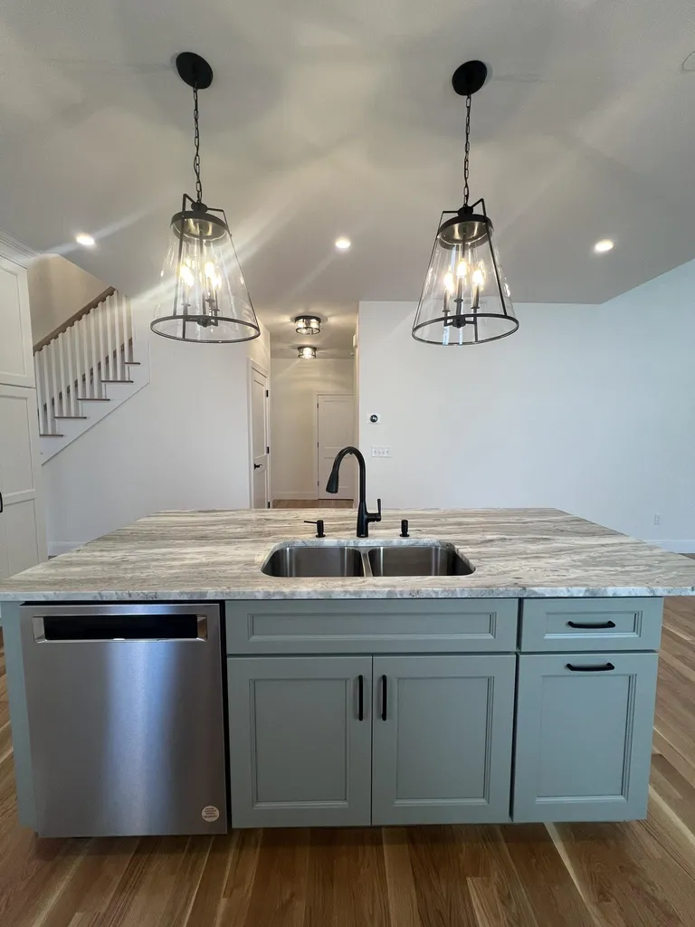 216 Sage Lane Portsmouth NH 03801