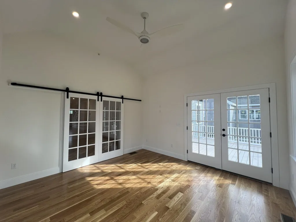216 Sage Lane Portsmouth NH 03801