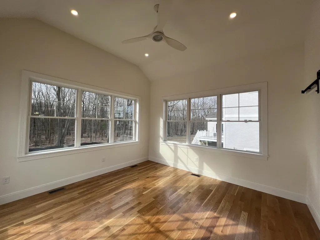 216 Sage Lane Portsmouth NH 03801