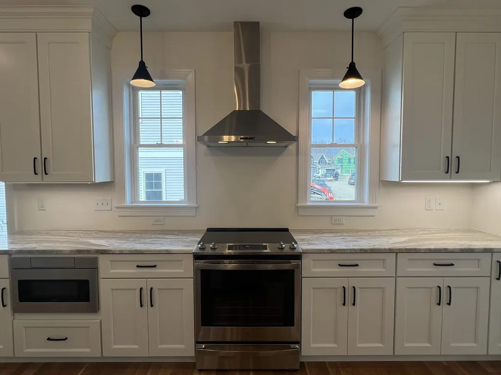 216 Sage Lane Portsmouth NH 03801