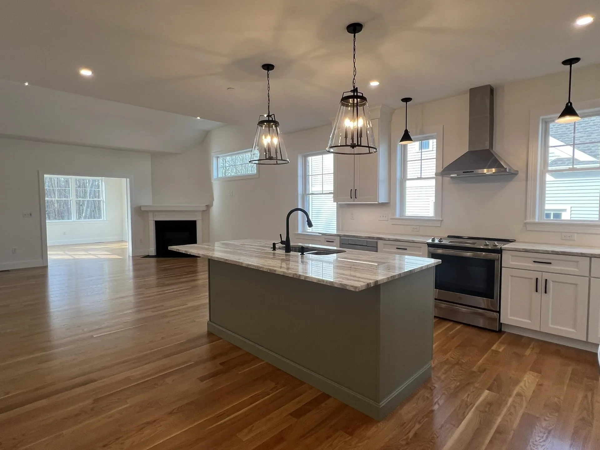 216 Sage Lane Portsmouth NH 03801