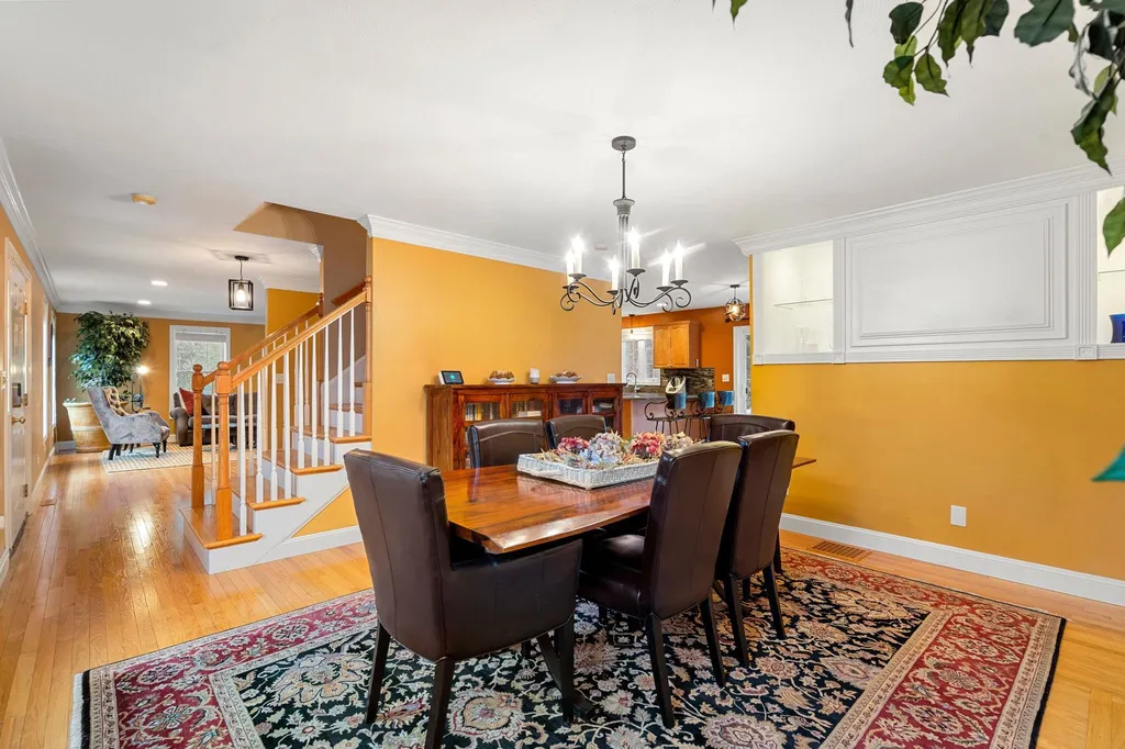 25 Flintlock Road Salem NH 03079