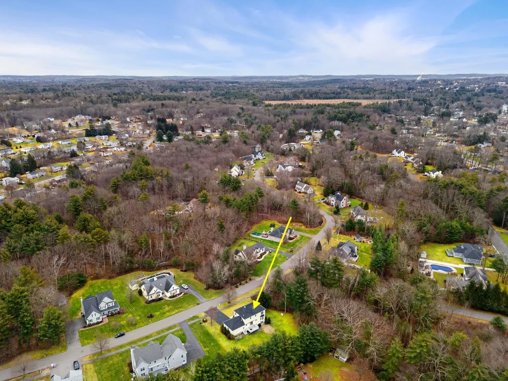 25 Flintlock Road Salem NH 03079