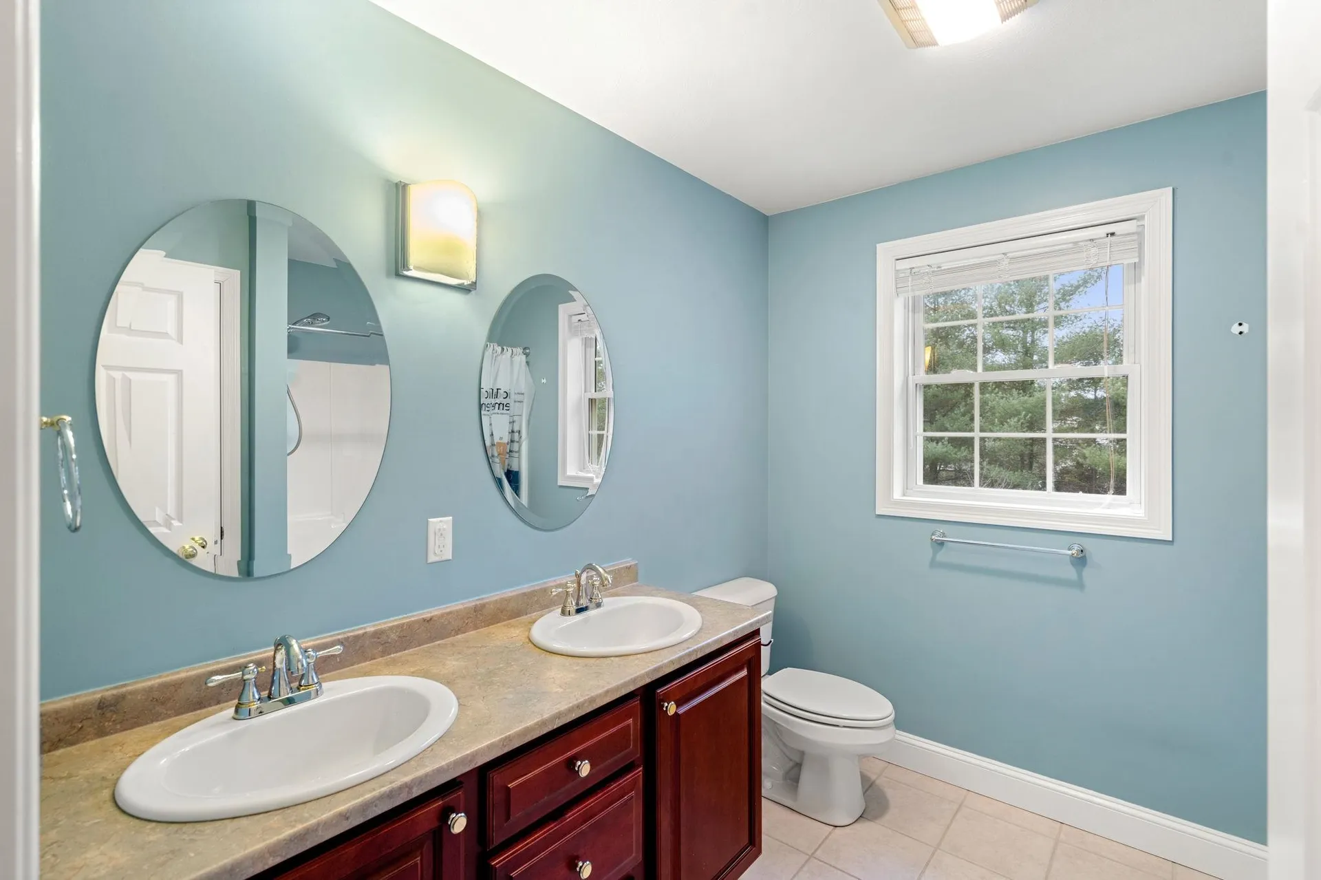 25 Flintlock Road Salem NH 03079