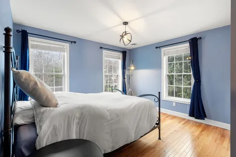 25 Flintlock Road Salem NH 03079