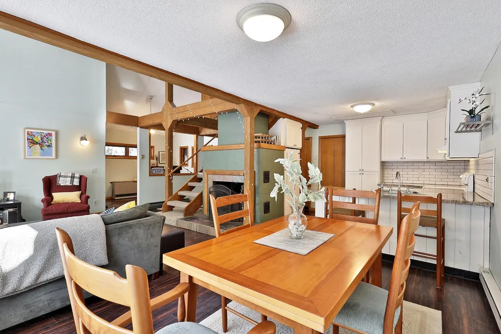 595 Main Street Chester VT 05143