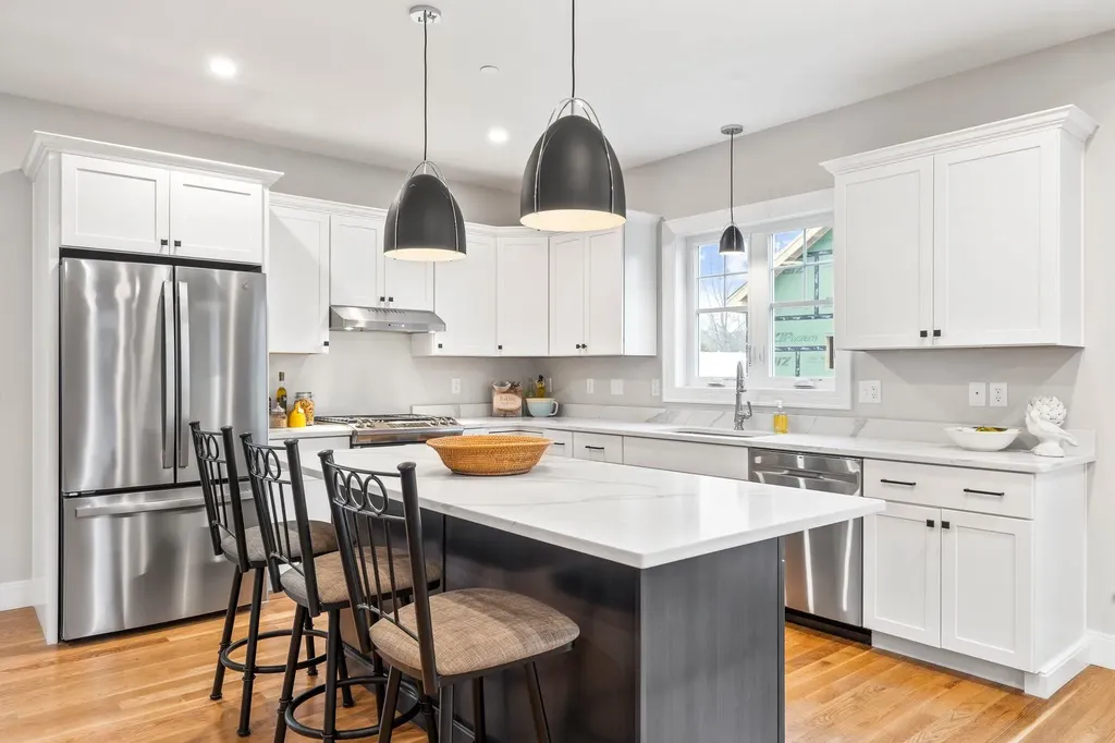 202 Sage Lane Portsmouth NH 03801