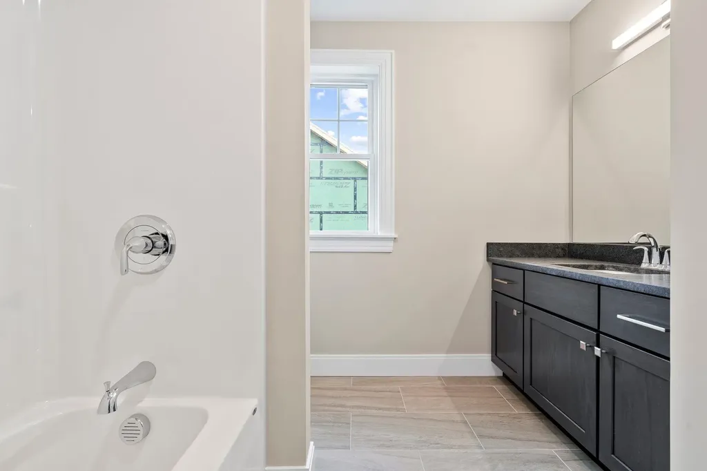 202 Sage Lane Portsmouth NH 03801