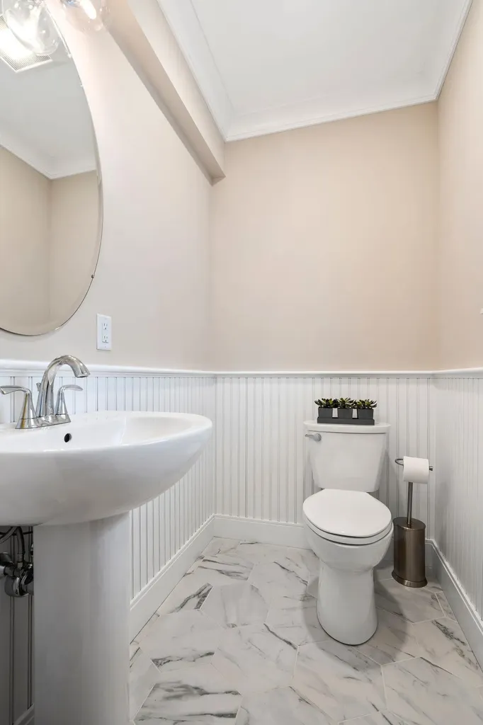 202 Sage Lane Portsmouth NH 03801