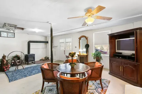 47 Sherwood Circle Brattleboro VT 05301