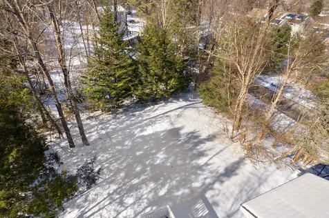 47 Sherwood Circle Brattleboro VT 05301